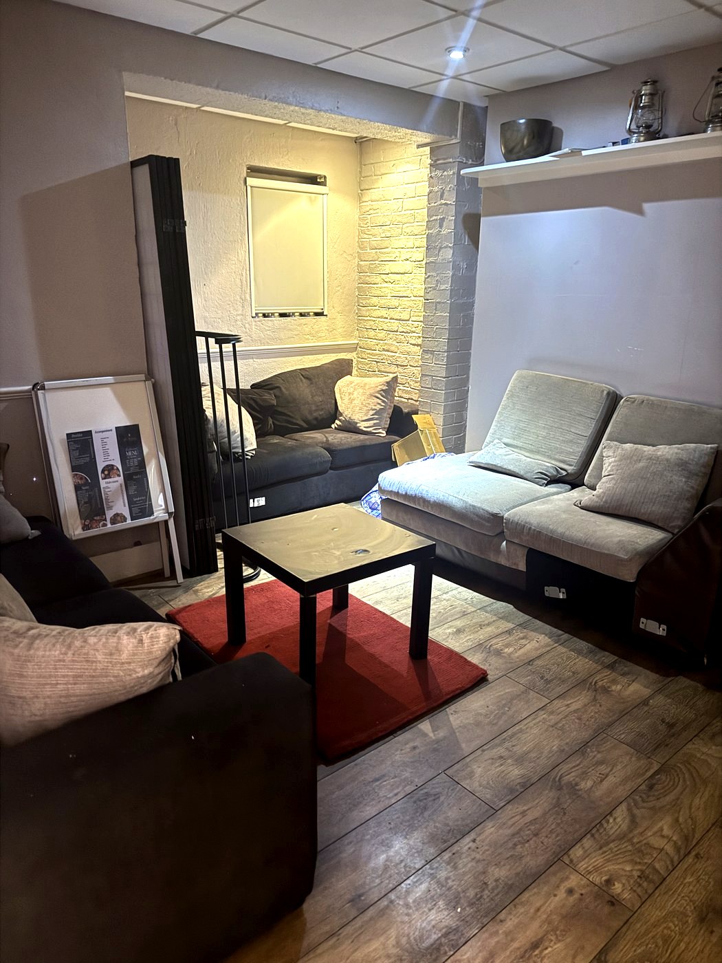 Les Calices lounge area
